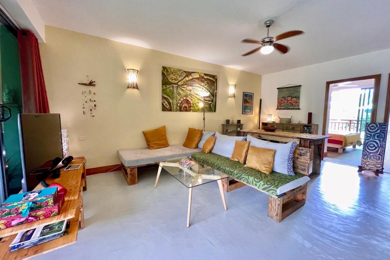 Vaiava Beach Carlton- Tahiti - Beachfront Luxury Residence & Pool - 4 Pers Пунауиа Екстериор снимка